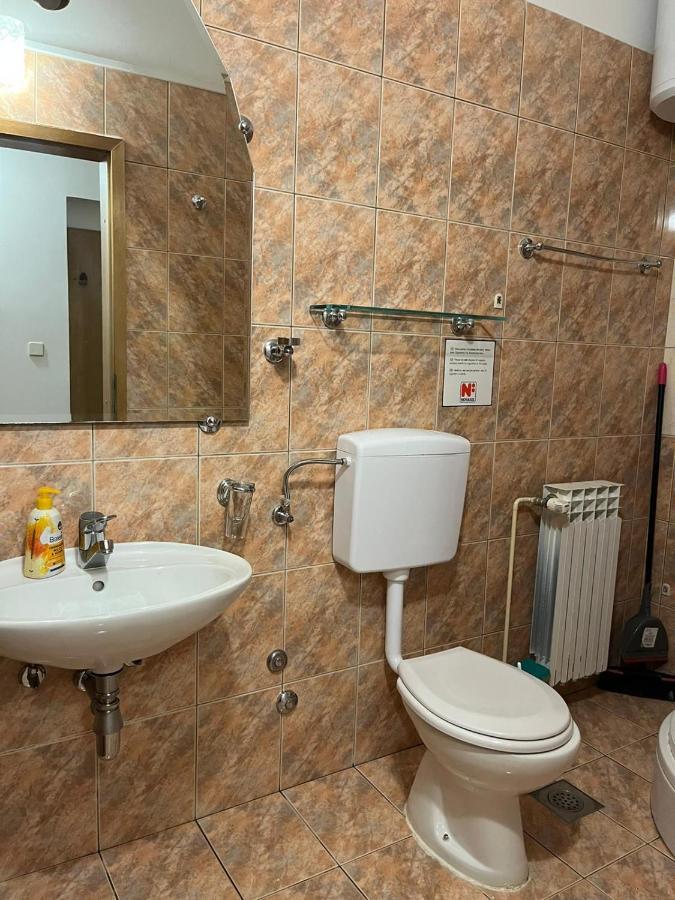 Apartman Gorana With Swimming Pool イェルサ エクステリア 写真